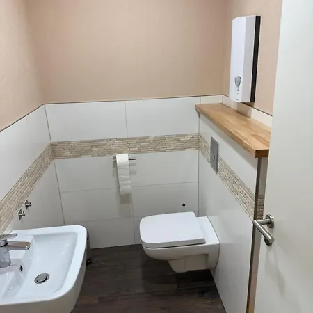 Apartment Bei Den Drei Gleichen Wandersleben