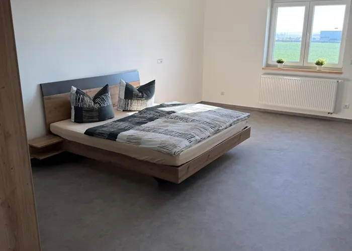 Bei Den Drei Gleichen #l *