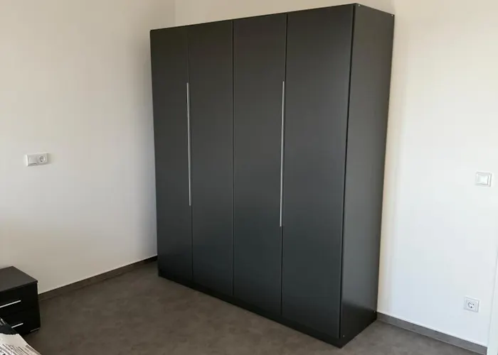 Bei Den Drei Gleichen #l