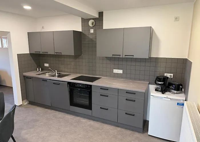 Bei Den Drei Gleichen #l