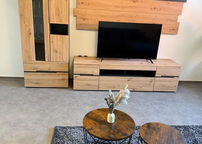 Bei Den Drei Gleichen #l * Wandersleben